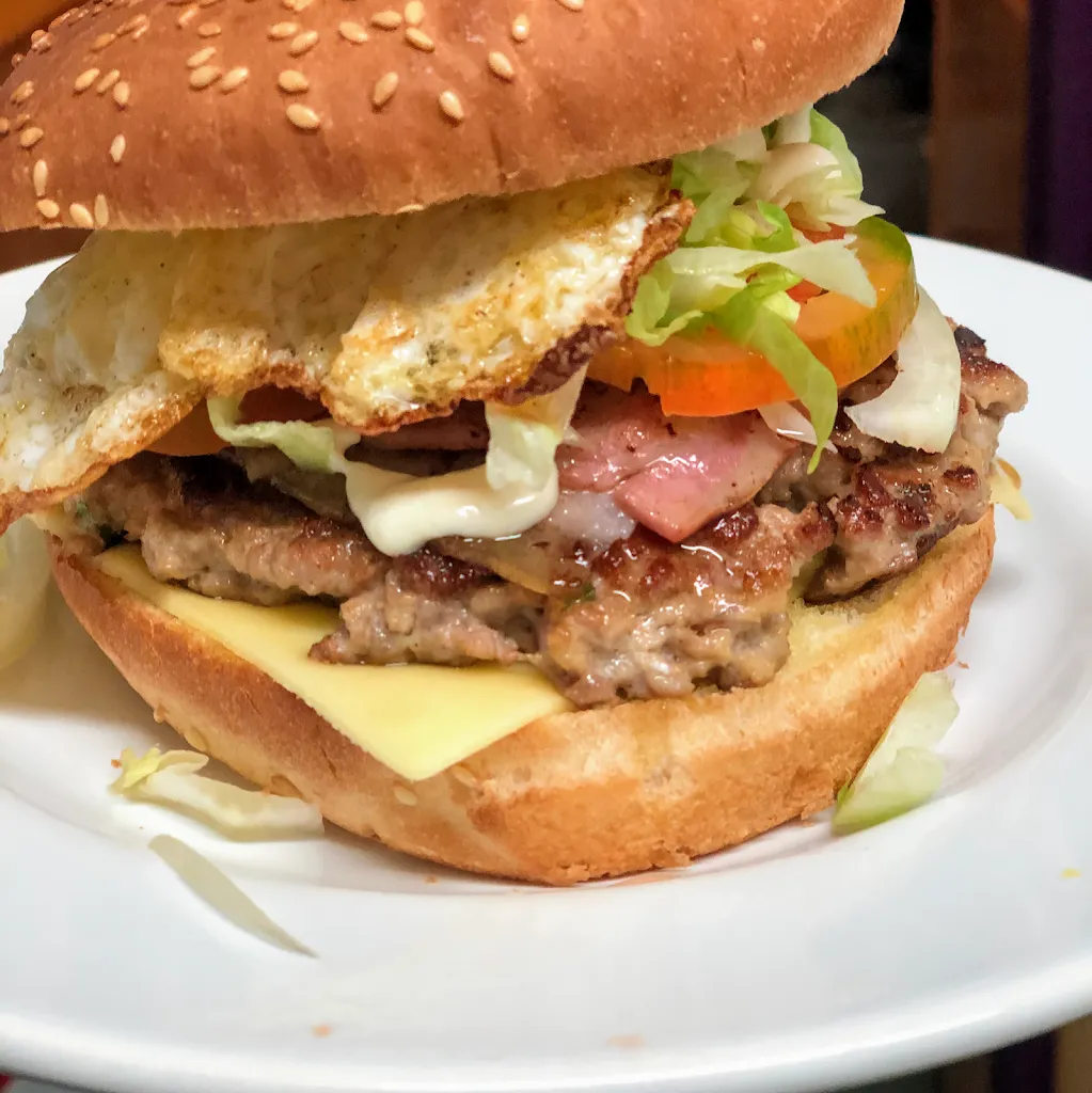 𝔹𝕒𝕣 𝔼𝕝 ℝ𝕚𝕟𝕔𝕠́𝕟 𝔻𝕖 ℂ𝕙𝕒𝕣𝕝𝕚_Robledo de Corpes_slider_image_3