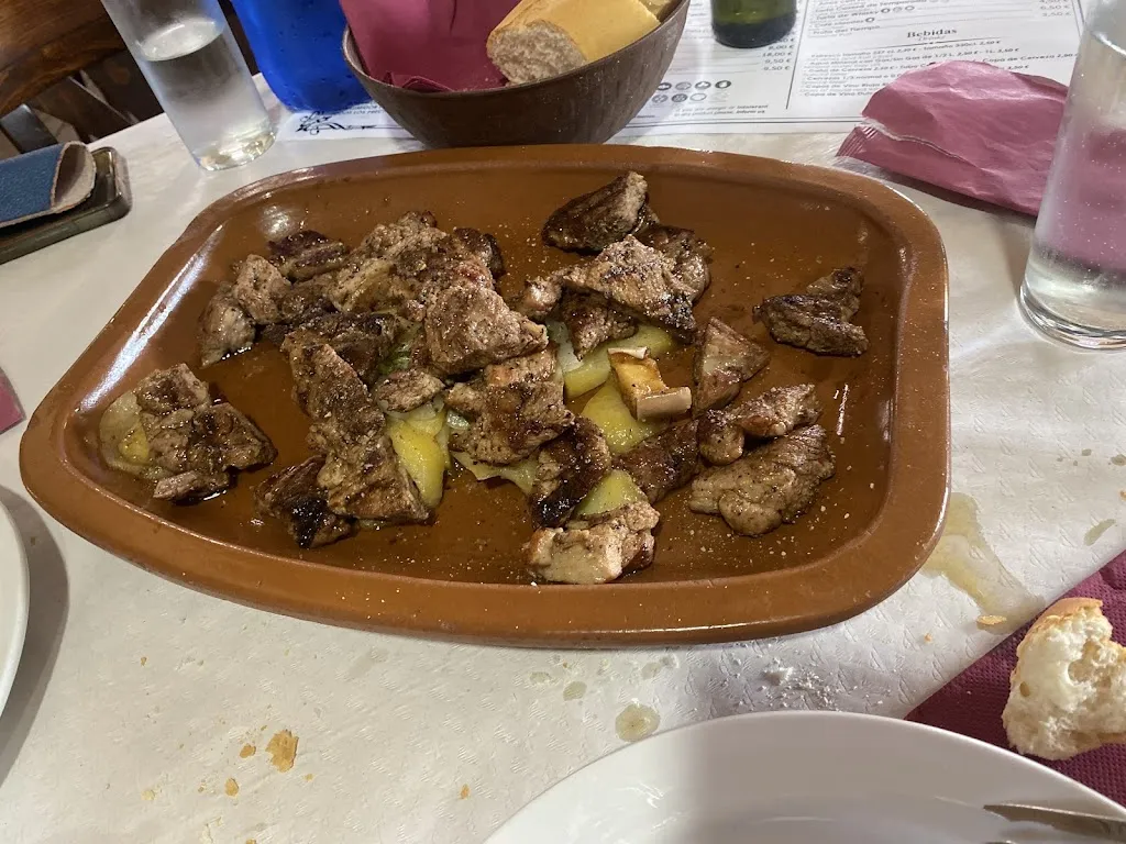 Isabel Gaviño Diaz_Mesón Pelaez_Riofrío del Llano_recensione