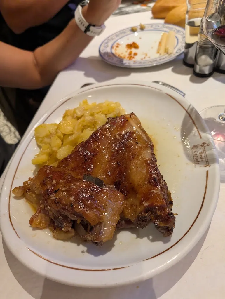 Restaurante Asador Castilla_Paredes de Sigüenza_slider_image_3