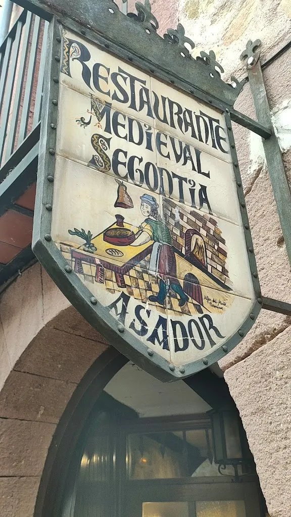 Restaurante Asador Medieval_Paredes de Sigüenza_slider_image_2