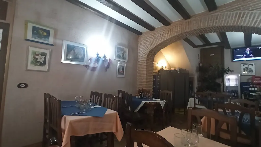 Restaurante Gayusa_Paredes de Sigüenza_slider_image_1