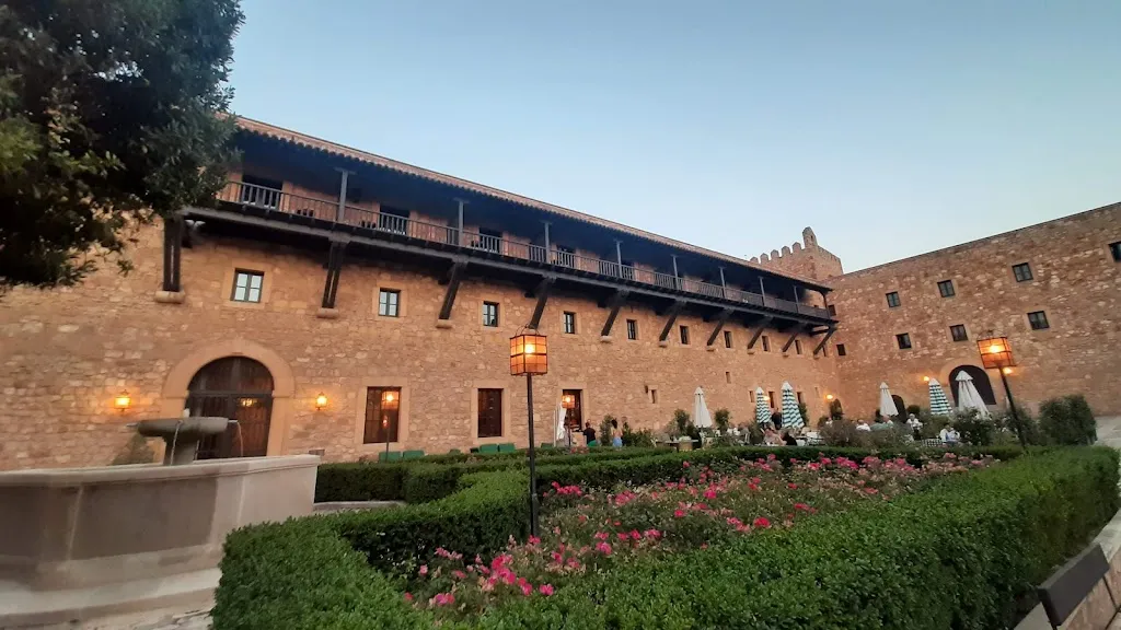 YASMINA_Restaurante Parador de Sigüenza Restaurant at Parador De Siguenza Hotel_Paredes de Sigüenza_review