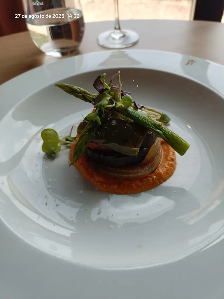 Restaurante Parador de Sigüenza Restaurant at Parador De Siguenza Hotel_Paredes de Sigüenza_slider_image_3