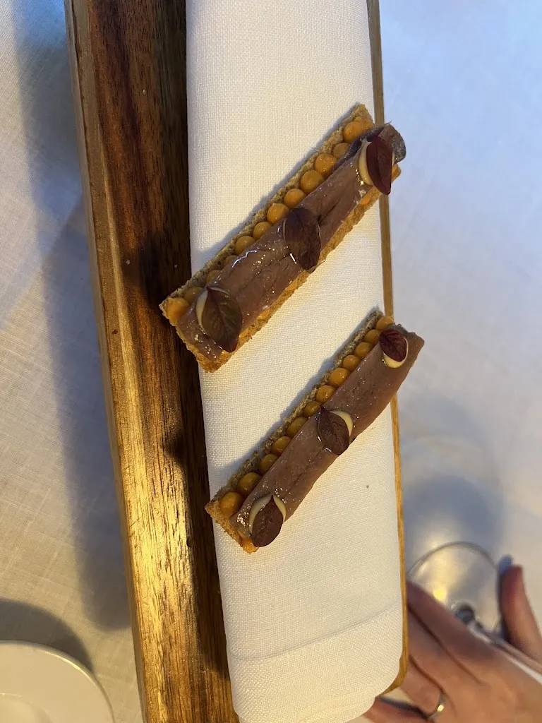 lenswork4_El Restaurante del Molino de Alcuneza_Paredes de Sigüenza_review