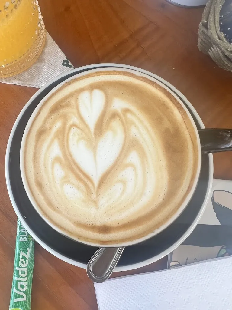 Menu_1835 Restaurant & Coffee_Galápagos_image_5