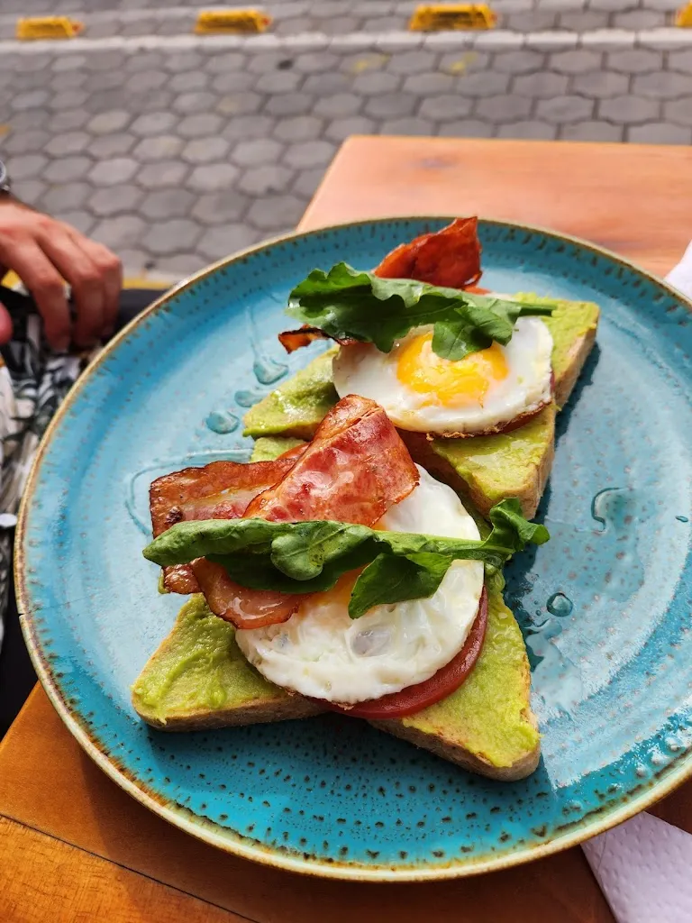 Menu_1835 Restaurant & Coffee_Galápagos_image_9