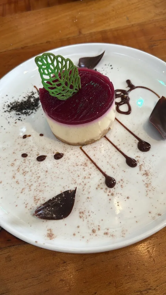 Mariel Rivera_1835 Restaurant & Coffee_Galápagos_review