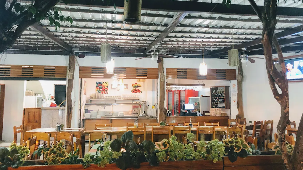 Restaurante El Descanso del Guía - Muelle_Galápagos_slider_image_1