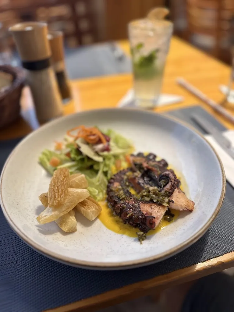 Menu_El Muelle de Darwin_Galápagos_image_6