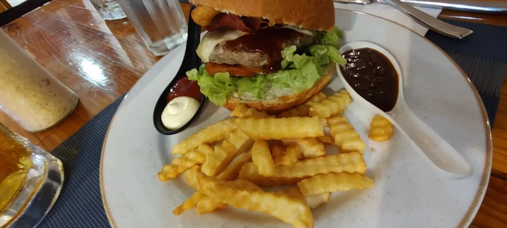 Menu_El Muelle de Darwin_Galápagos_image_7