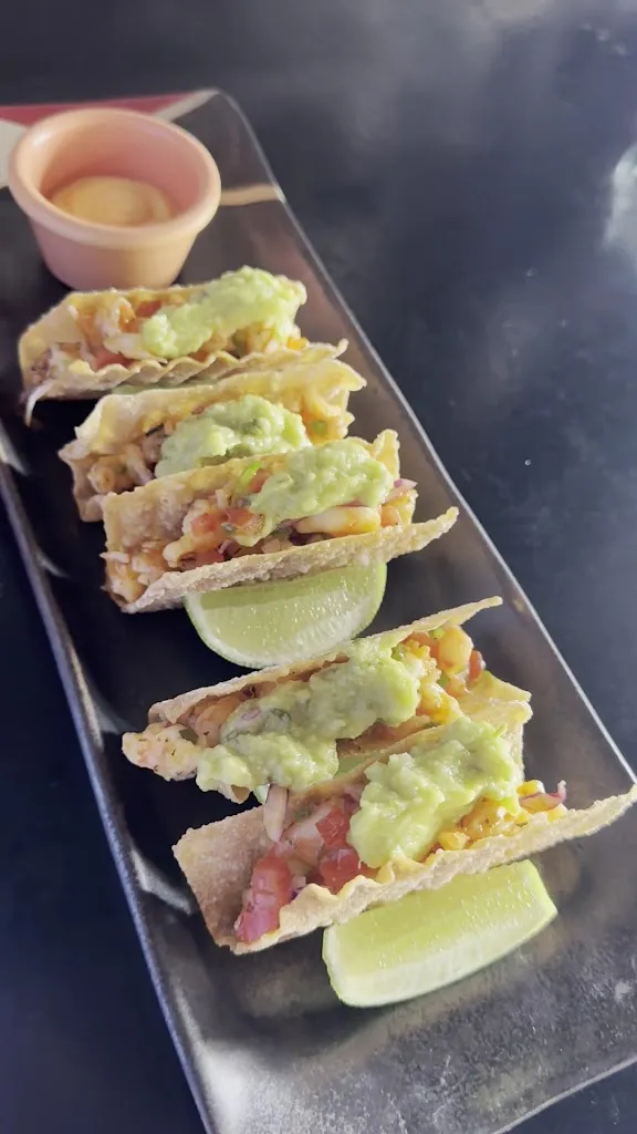 La Regata_Galápagos_slider_image_2