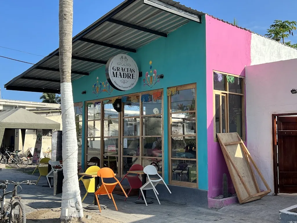 Gracias Madre Galápagos_Galápagos_slider_image_1