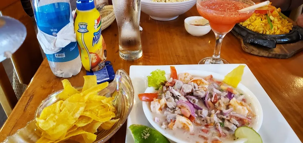 Menu_El Descanso Marinero_Galápagos_image_6