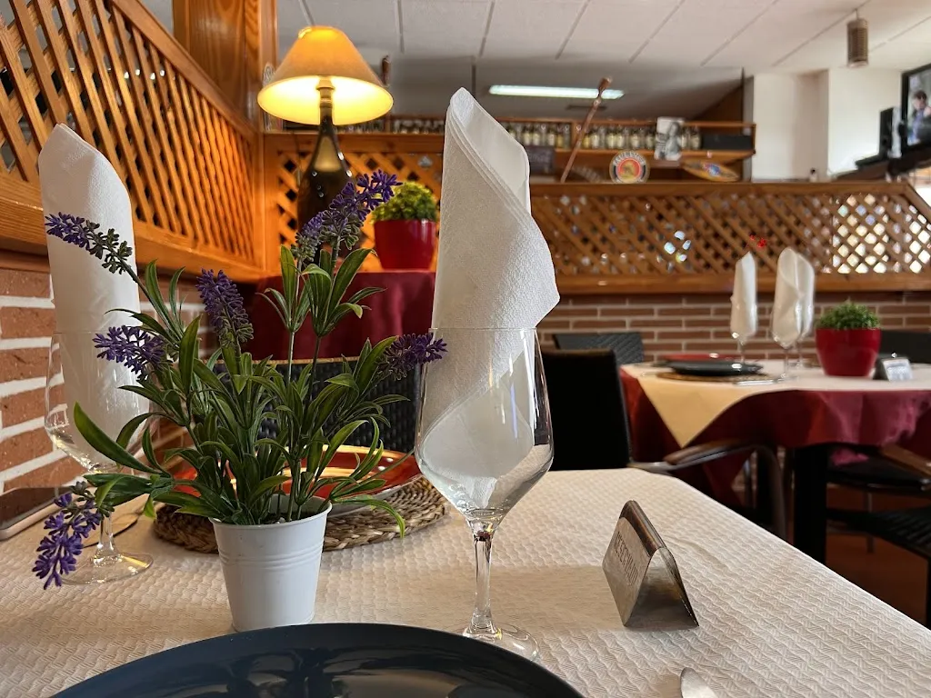 Restaurante-Parrilla Los Arcos_Galápagos_slider_image_1