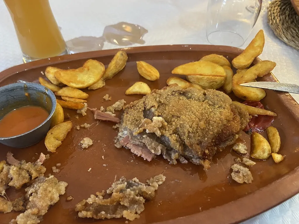 Restaurante-Parrilla Los Arcos_Galápagos_slider_image_3