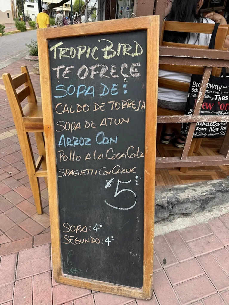 Menu_Tropic Bird Cafe_Galápagos_image_3