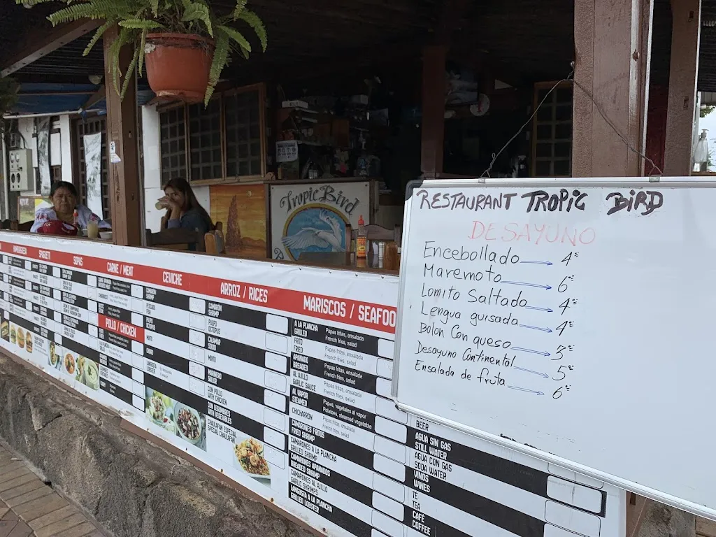 Menu_Tropic Bird Cafe_Galápagos_image_4