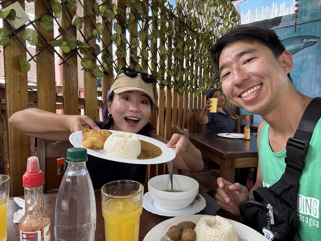 Andrew Itsuno_Tropic Bird Cafe_Galápagos_review