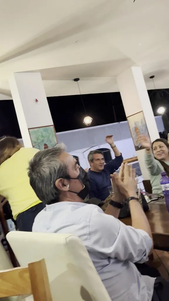 Lemon & Coffee_Galápagos_slider_image_2