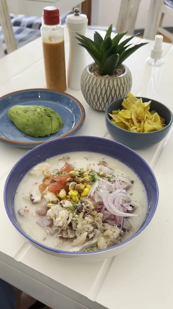 La Cevicheria by Isla Grill_Galápagos_slider_image_2