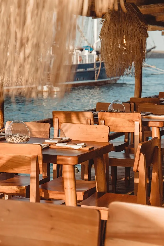 The Point By Midori_Galápagos_slider_image_1