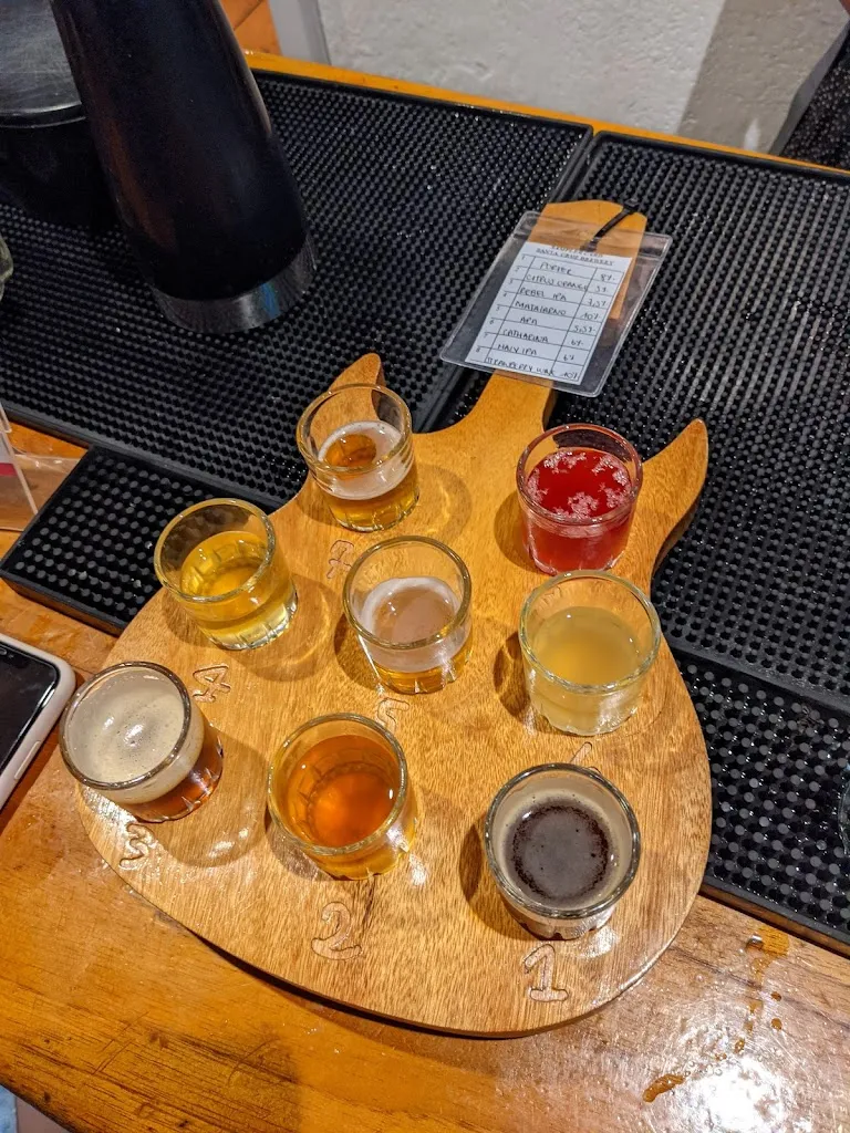 Menu_Santa Cruz Brewery_Galápagos_immagine_5