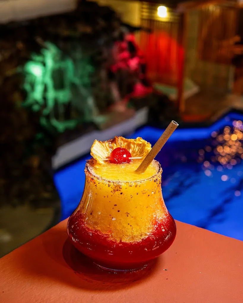 Fernandina Lounge&Bar_Galápagos_slider_image_2