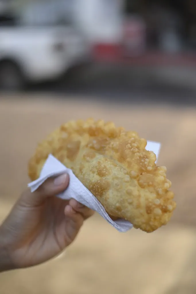 Adelle and Eugene_Empanadas Galapagueñas Milenita_Galápagos_review