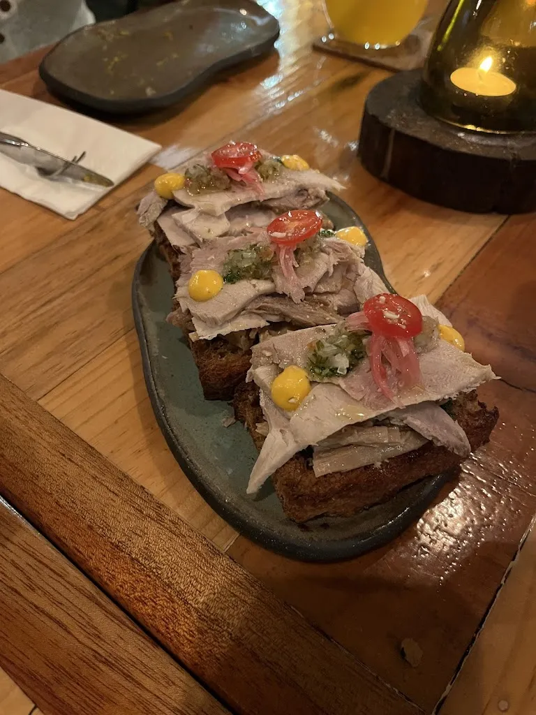 Menu_AYORA Resto Wine_Galápagos_image_7