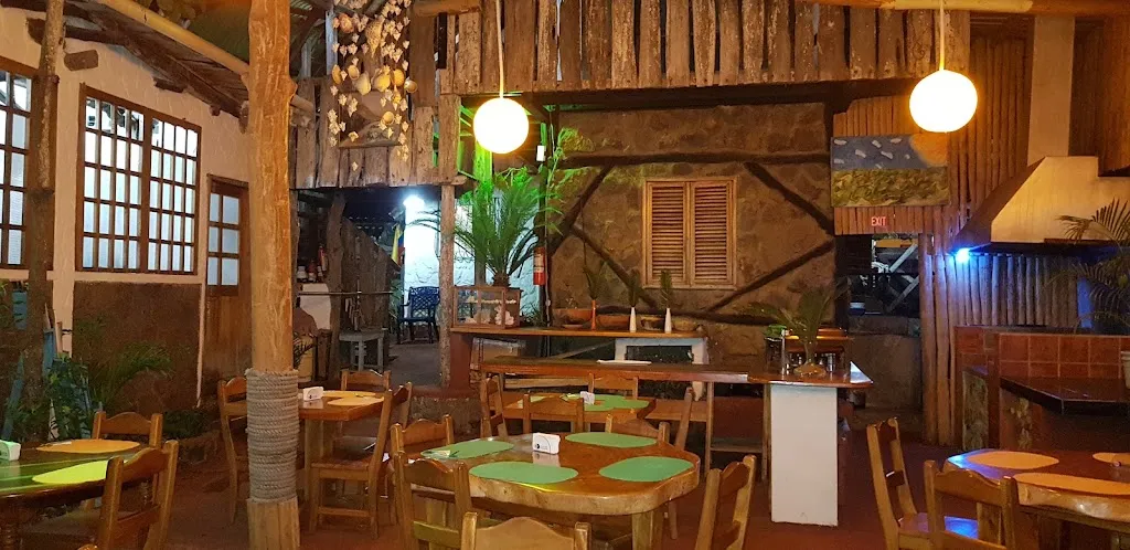 Café Del Mar restaurant in Galápagos