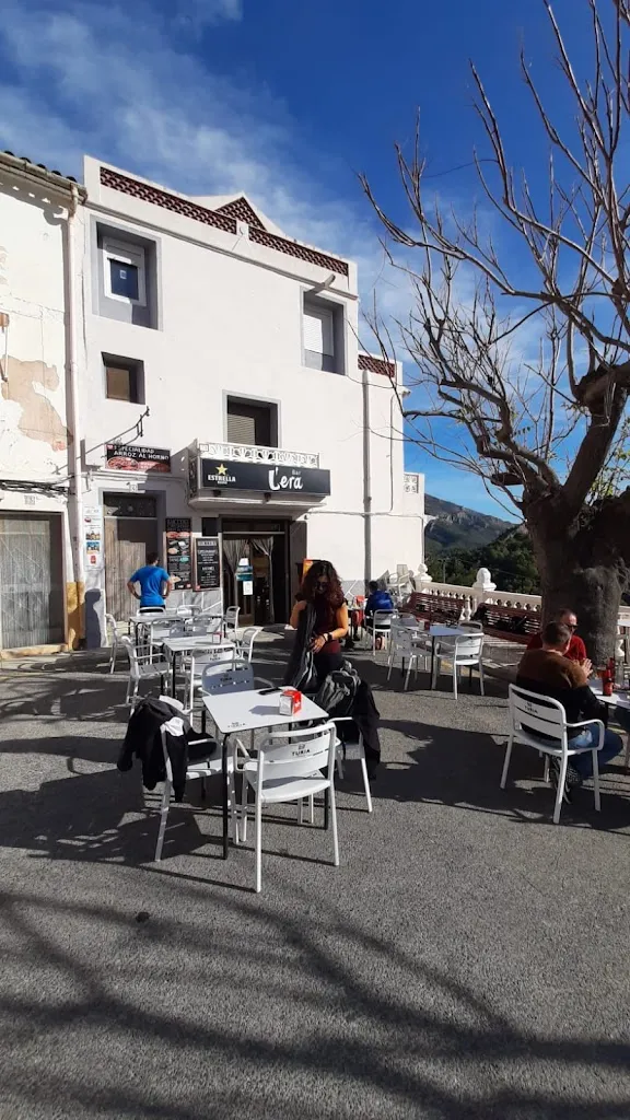 Eben van Heerden_BAR L'ERA Beniardà - Mintxos, Menus diarios y gran variedad de tapas_Beniardá_review