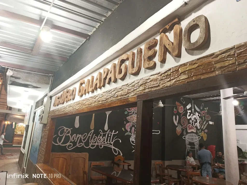 Asadero Galapagueno_Galápagos_slider_image_3