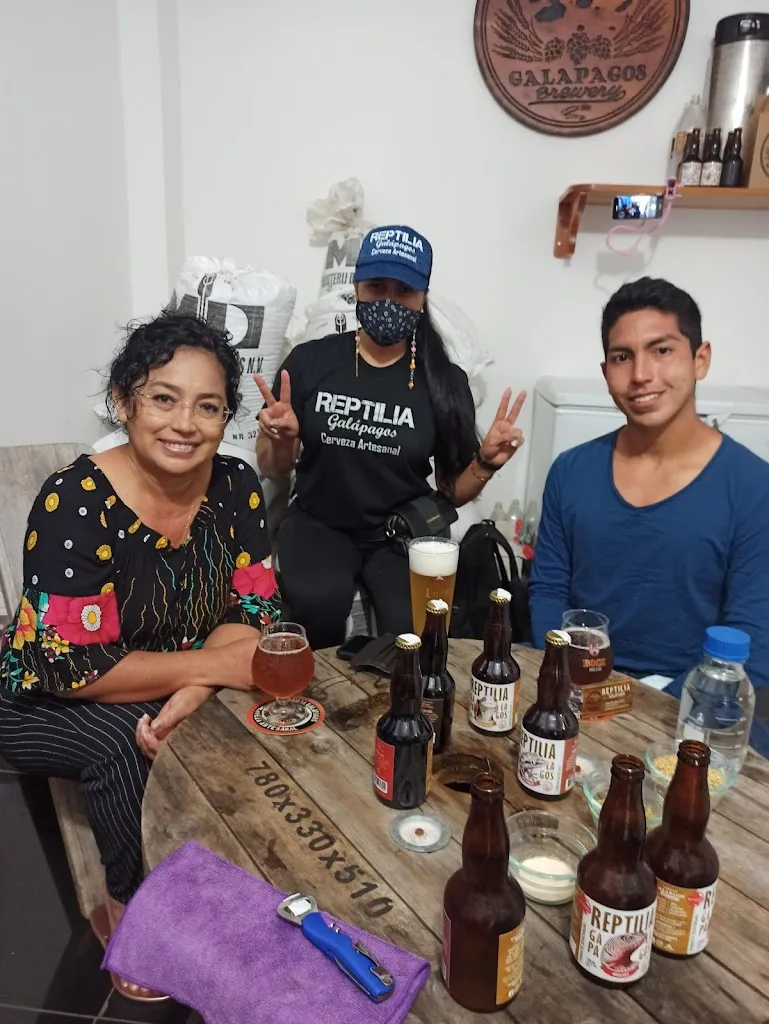 Félix Orellana Maldonado_Reptilia Galápagos brewery_Galápagos_review