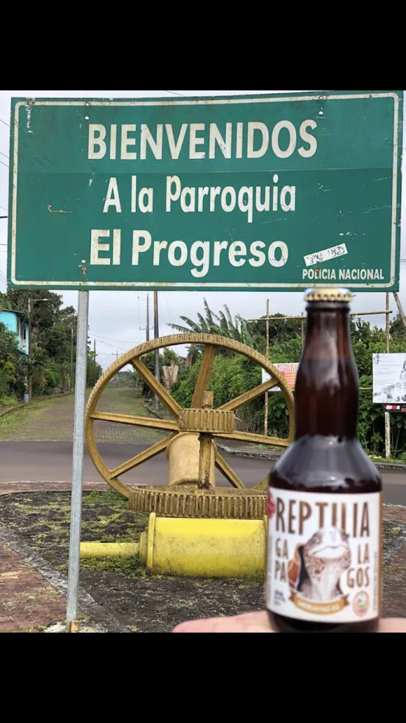 Maria Eugenia Jarrin Vargas_Reptilia Galápagos brewery_Galápagos_review