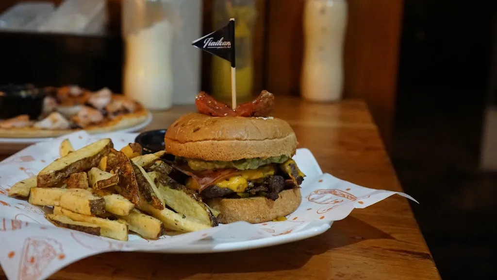 Menu_Fraileana Food Park_Galápagos_image_3