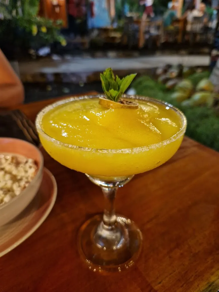 Menu_Fraileana Food Park_Galápagos_image_9