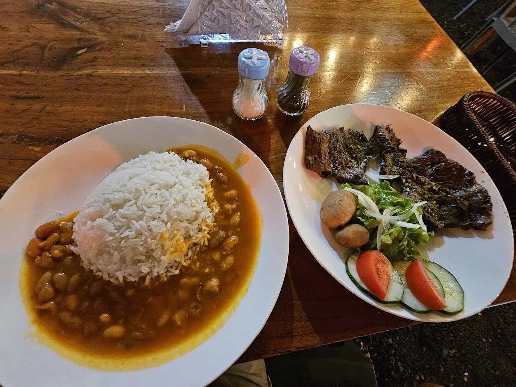 Angelo Supe_Fraileana Food Park_Galápagos_review