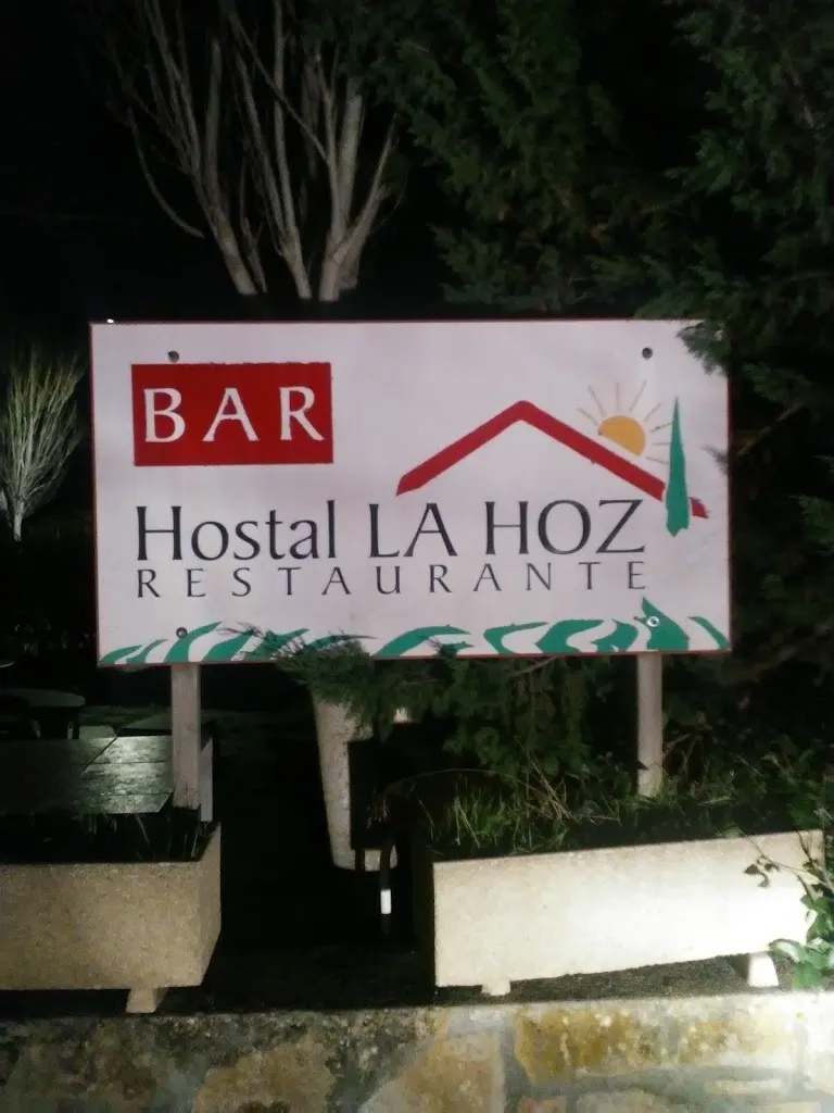 Pedro Uset_Hostal La Hoz_Sacecorbo_review