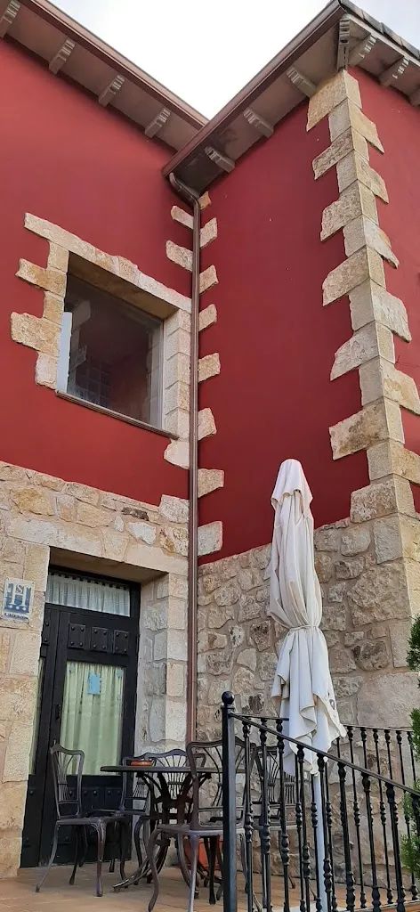 Hostal La Hoz restaurant in Sacecorbo