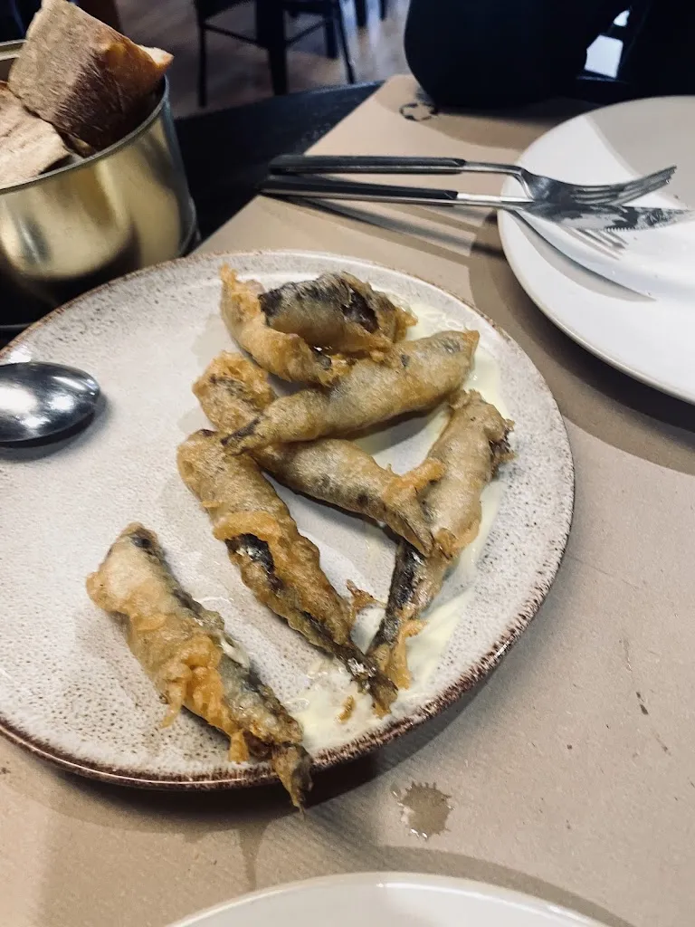 Carles Carrera_Taberna do Bico_Camariñas_avis