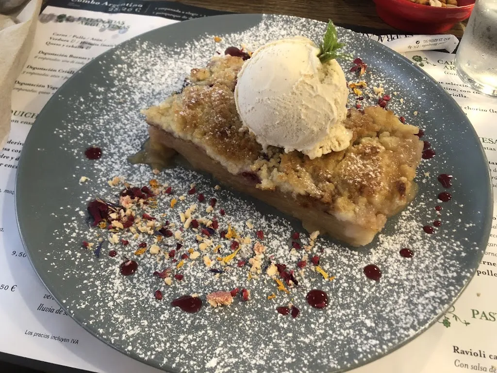 Diane Tillman_Buenas y Santas_Santiuste_review