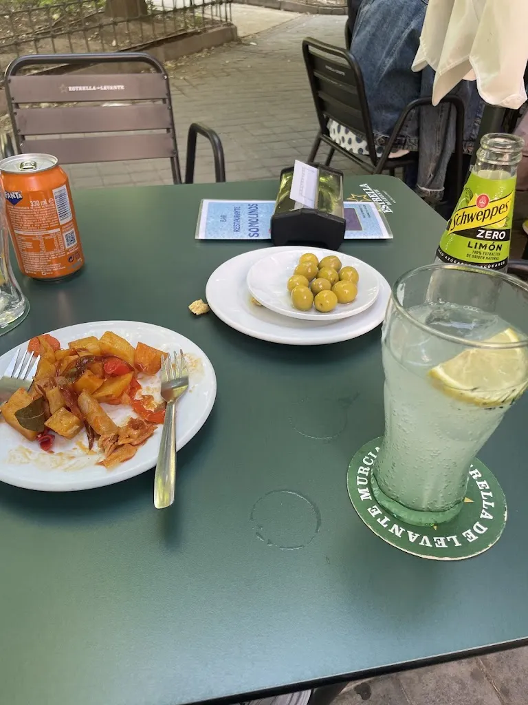 La Tarada by Arturo's _Somolinos_slider_image_3