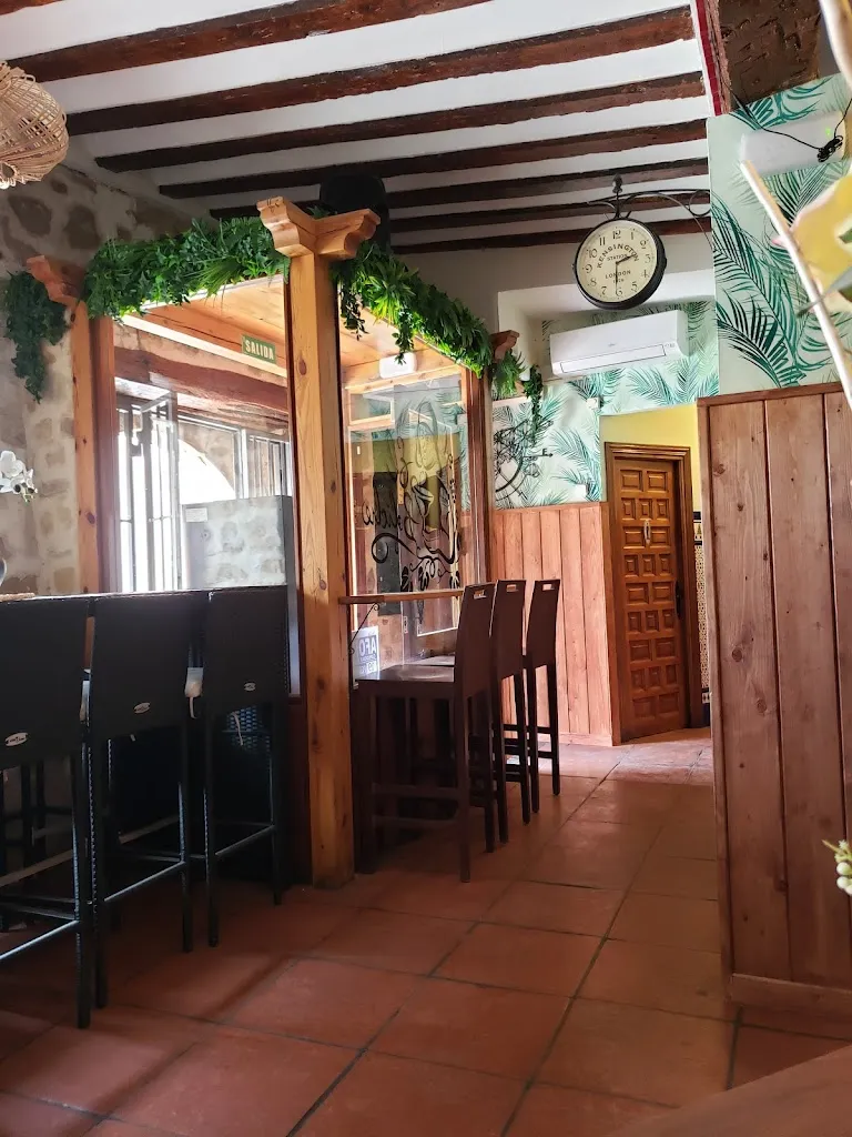 Taberna "El Boliche" restaurant in Sigüenza