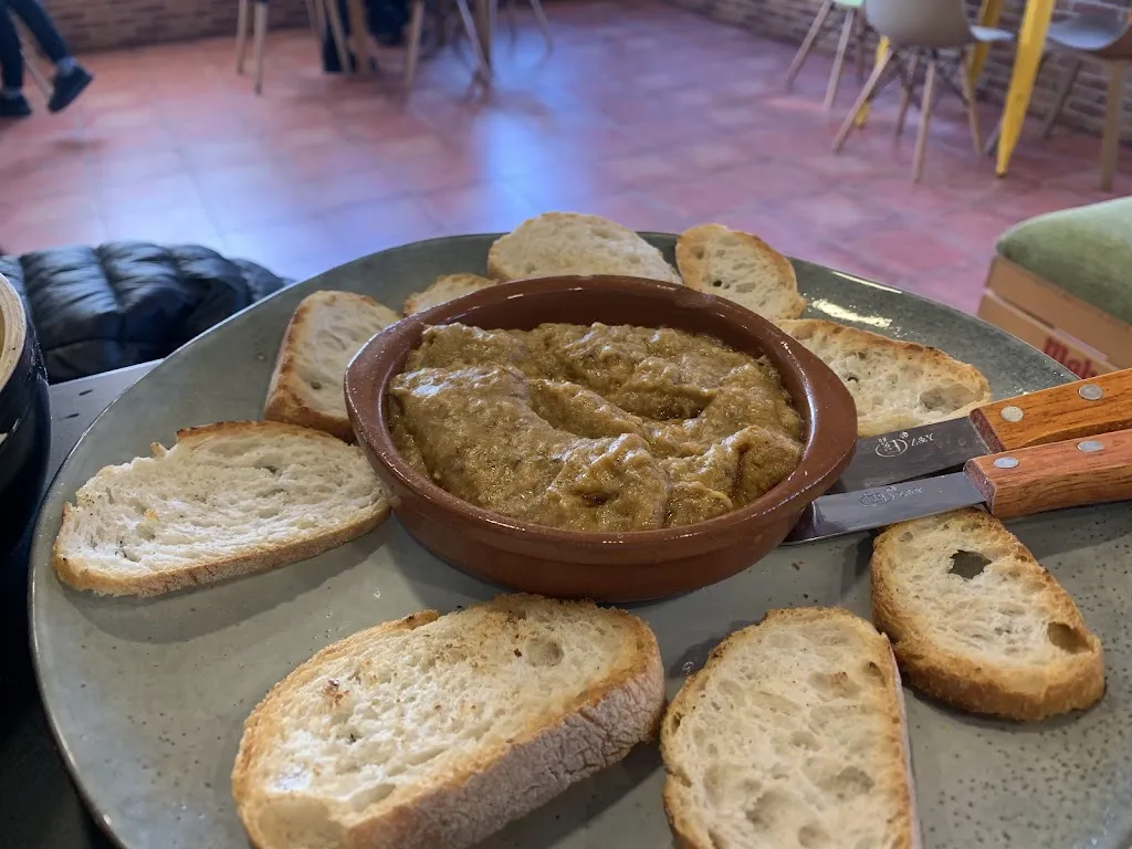 Menu_Bar Borneo_Sacedón_image_8