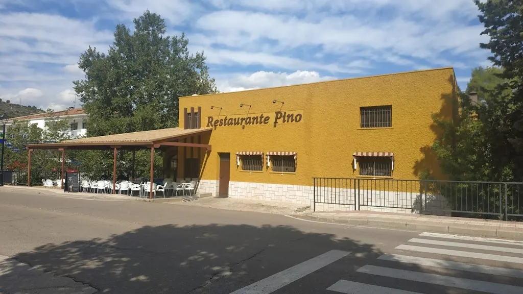 Bar Restaurante Pino_Sacedón_slider_image_1