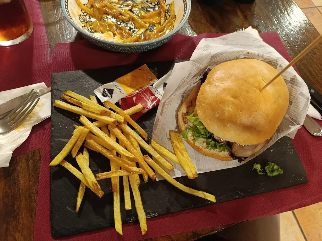 CERVECERÍA CAPRI._Sacedón_slider_image_2