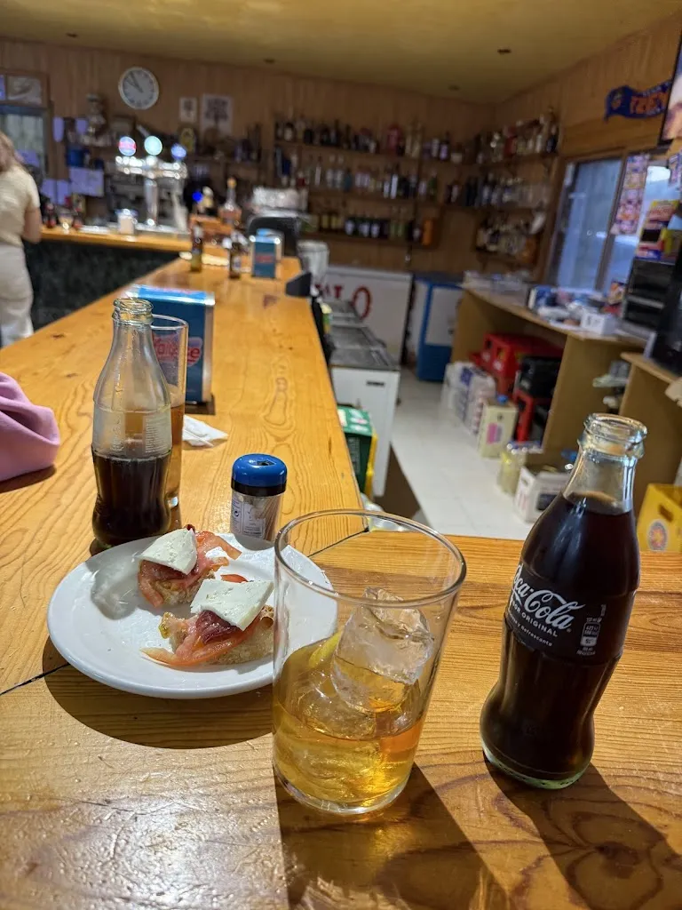 Iván Chakal_Restaurante La Laguna_Taravilla_review