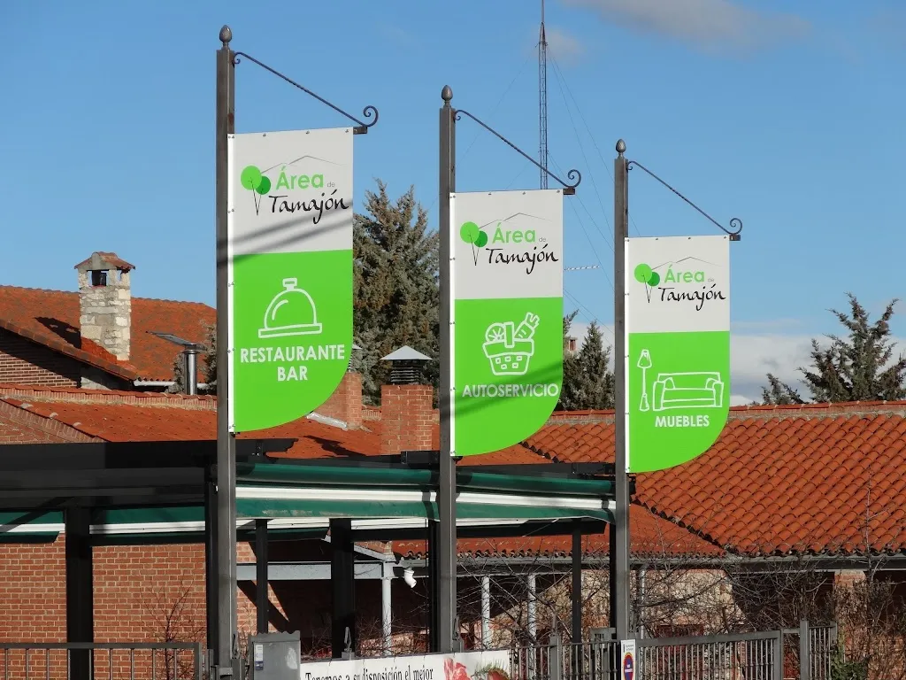 Área de Tamajón restaurant in Tamajón