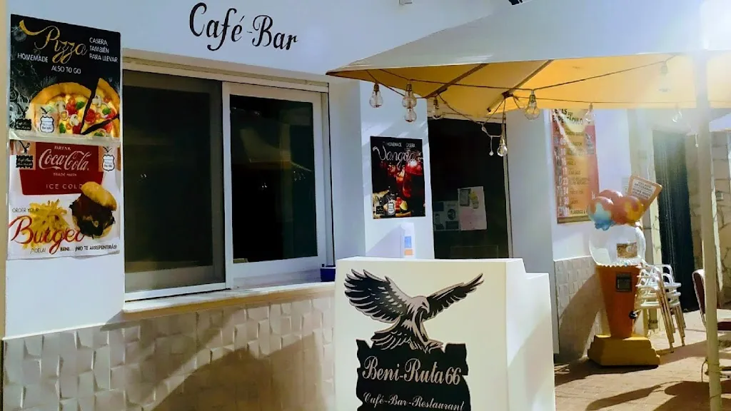 Café, i Bar Restaurant Beni-Ruta 66 restaurant in Beniardá