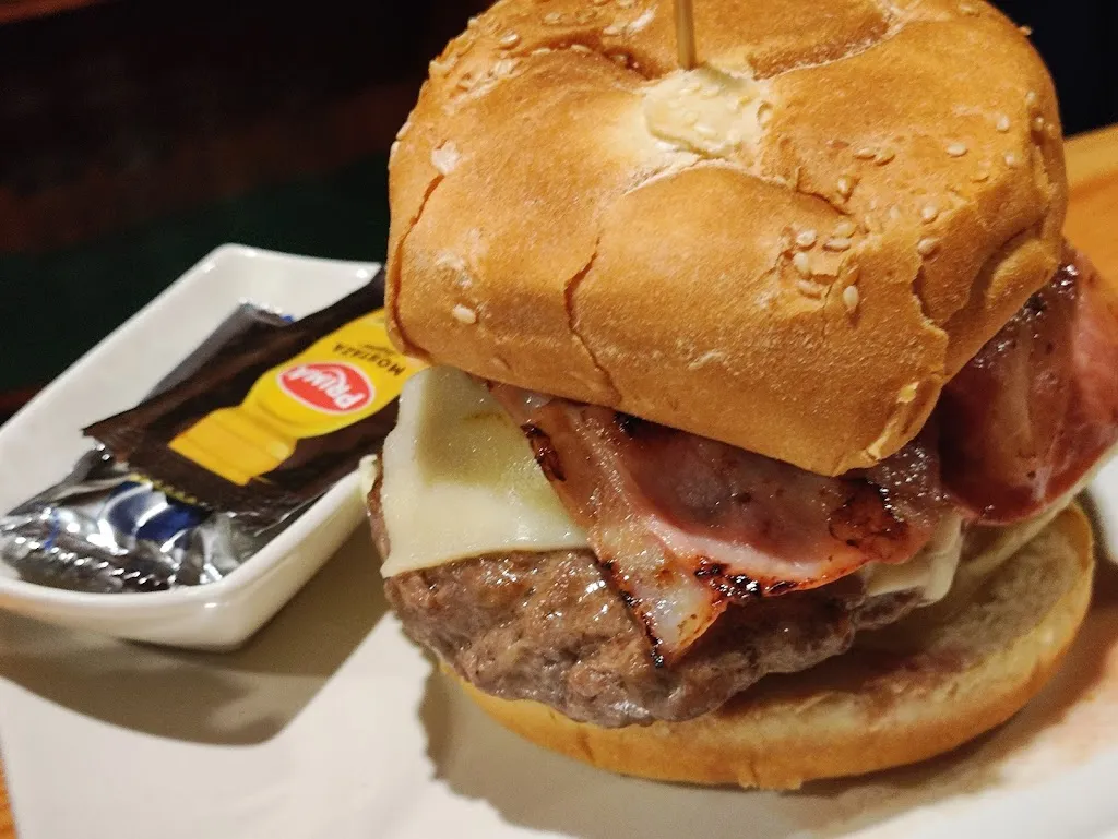 Moska Bar ALA_Torija_slider_image_2